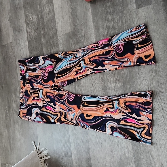 Pants - NWOT Groovy Disco Tie-Dye Look Hippie Stretch Flare Bottom XXXL